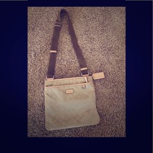 Brand New Never Used Adjustable Cross Body Purse
